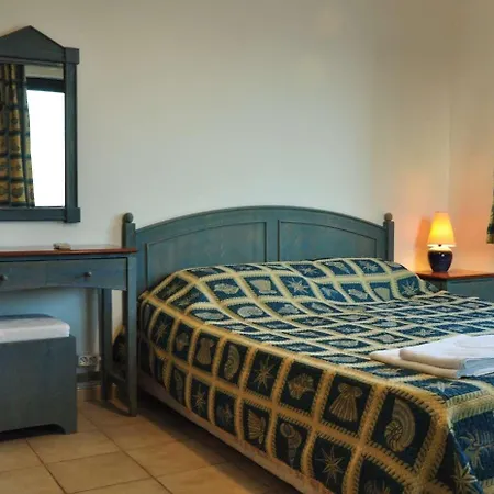 Palm Court فندق مبيت وإفطار Küçükköy