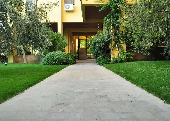 Bed and Breakfast Palm Court 3*