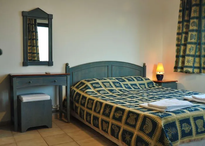 Palm Court Bed and Breakfast Küçükköy