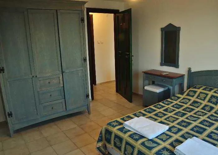 Palm Court Bed and Breakfast