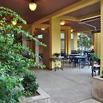 Palm Court فندق 2*