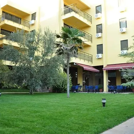 Palm Court Panzió