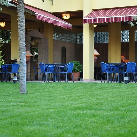 Palm Court Bed & Breakfast